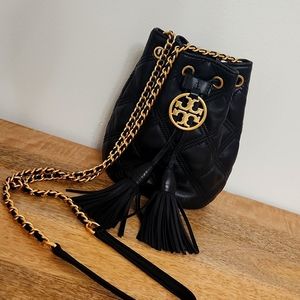 Tory Burch FLEMING SOFT MINI BUCKET BAG
